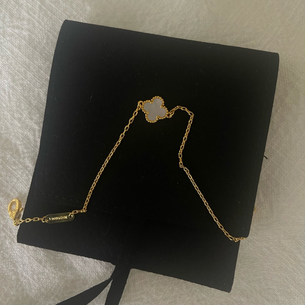 MUST GO Mini clover bracelet